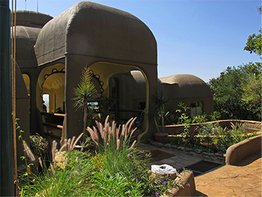 Photo by Bob Stephens.